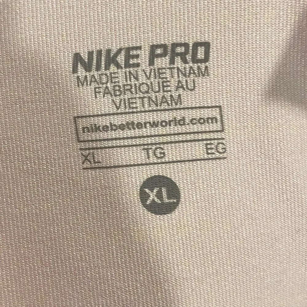 {Nike} girl’s pro dri-fit leggings